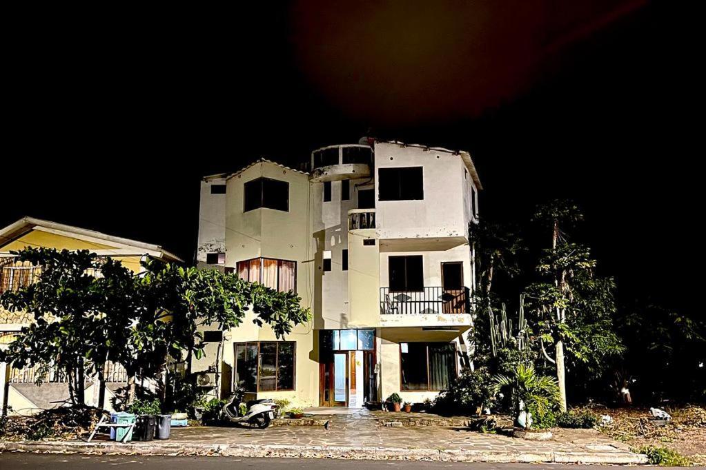 Hostal Vista Al Mar Hotel Puerto Baquerizo Moreno Exterior foto